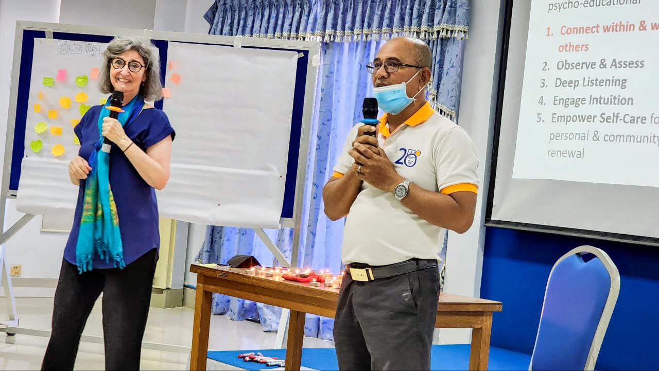 Dr. Beth Hedva teaching, post-genocide, Phnom Pennh, Cambodia, 2023